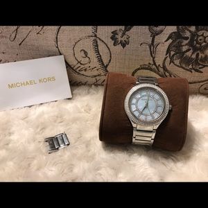 Authentic Michael Kors watch MK-3395